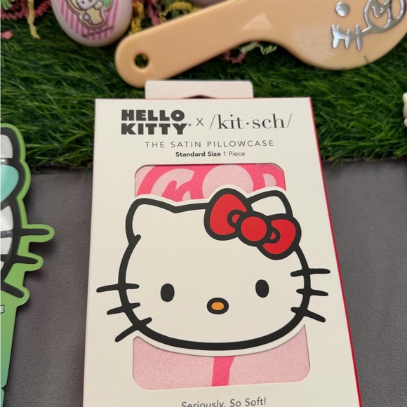 Hello Kitty Easter Basket Sanrio Loungefly Backpack Kawaii Gift - Picture 3 of 7